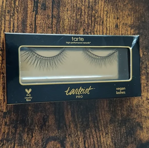 TARTE Tarteist Pro Lashes - Little Black Dress & Eyeko Eyelash Curler - Picture 2 of 9